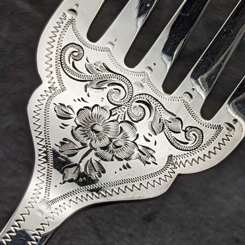 British antique silver plate fish server set white butterfly shell handle