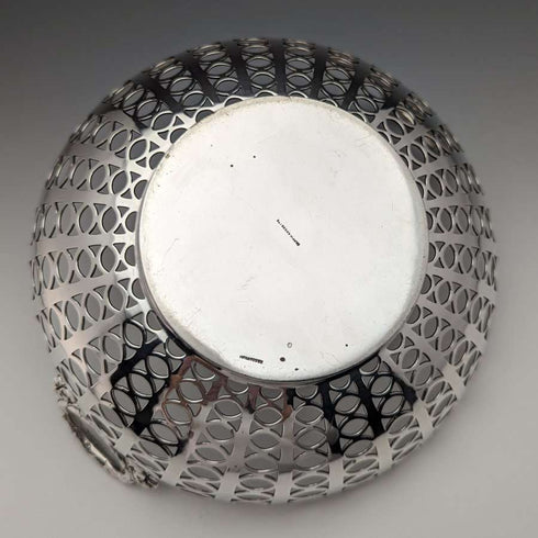 1911年 英国アンティーク 純銀製ボウル ピアス装飾 452g MAPPIN&WEBB