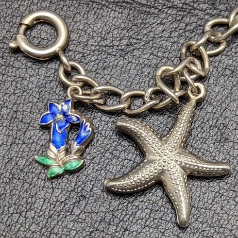 British vintage sterling silver charm bracelet 21g