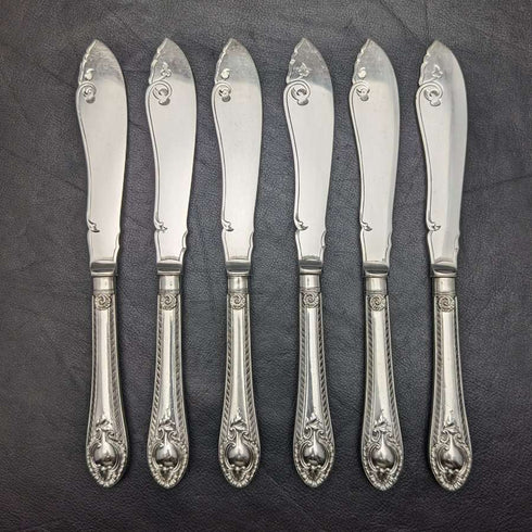 Juego de 6 cuchillos para pescado de plata chapada, antigüedades británicas de 1860, con bandeja.