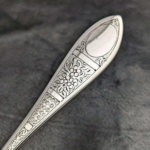 Juego de cubiertos de bautizo de plata chapada, antigüedad inglesa de 1899, en su estuche