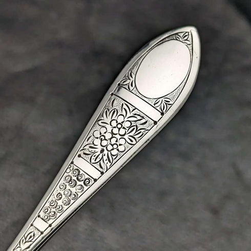 Juego de cubiertos de bautizo de plata chapada, antigüedad inglesa de 1899, en su estuche