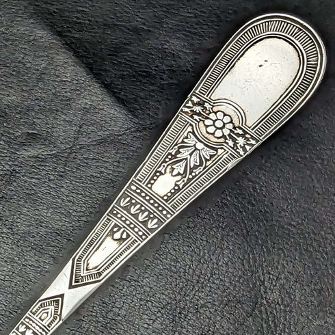 Around 1890 British Antique Silver Plated Crisling Cutlery Set in Case