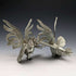 Pareja de figuras de gallo de peltre vintage británico