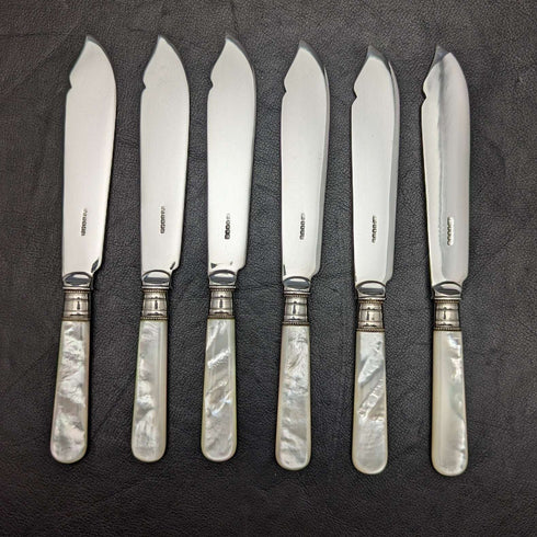Juego de 6 cubiertos de postre vintage británicos de 1930 con mango de nácar, en estuche de cuero