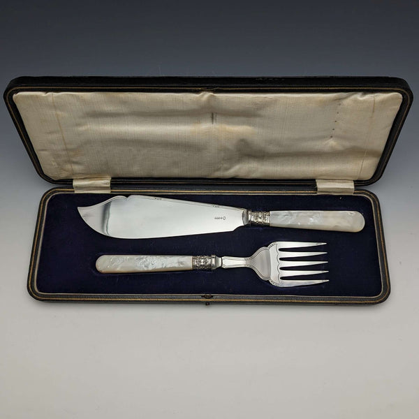British Vintage White Pearl Shell Handle Silver Plated Fish Server Set in Case