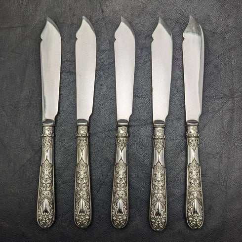 Juego de 5 pares de cubiertos para pescado de plata chapada, antigüedades británicas de alrededor de 1860, en caja de madera