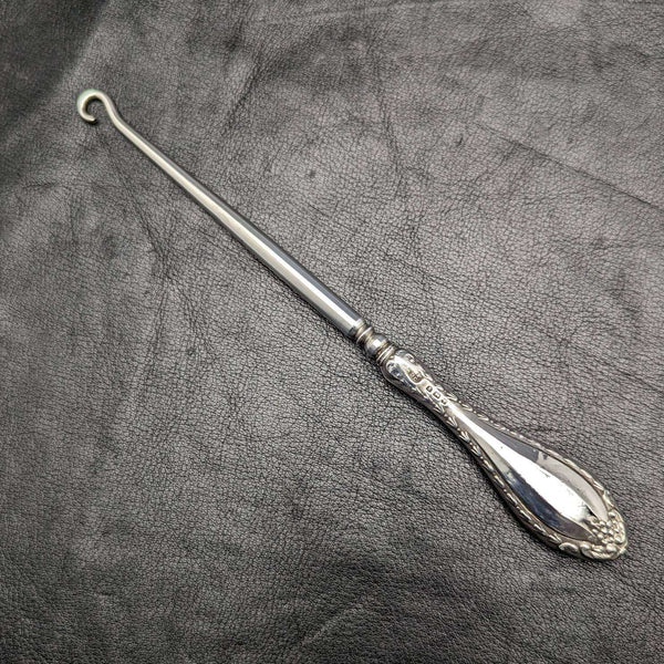 1908 British Antique Sterling Silver Handle Button Hook