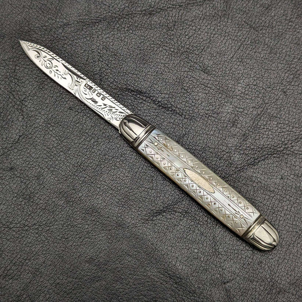 1916 年英國古董白珍珠貝殼手柄純銀雕刻刀片折疊筆刀