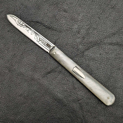 1924 British Antique White Pearl Shell Handle Pure Silver Engraved Blade Folding Pen Knife