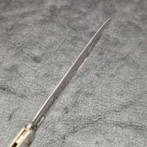 1924 British Antique White Pearl Shell Handle Pure Silver Engraved Blade Folding Pen Knife