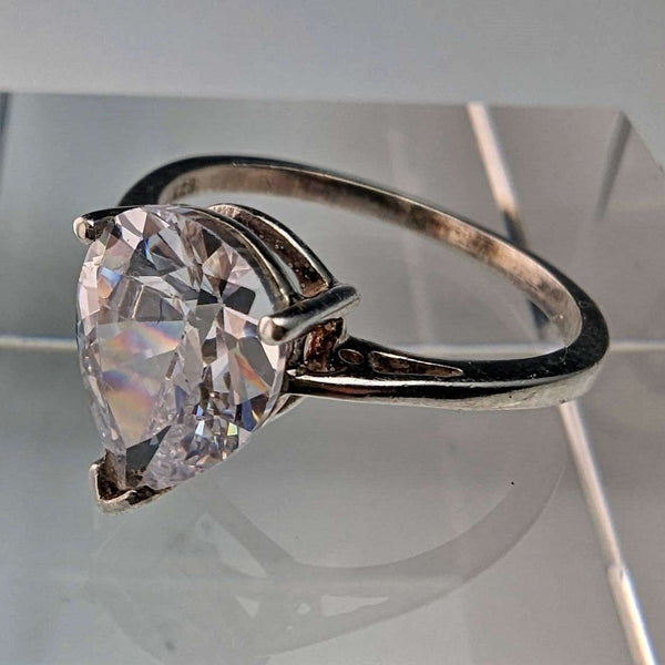 Vintage Jewelery drop zirconia sterling silver ring