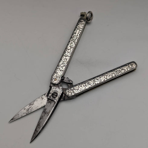 Tijeras plegables de bolsillo con mango de plata esterlina, antigüedades británicas de finales del siglo XIX