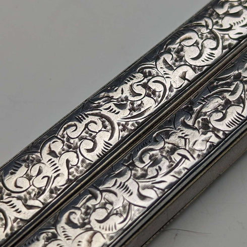 Tijeras plegables de bolsillo con mango de plata esterlina, antigüedades británicas de finales del siglo XIX