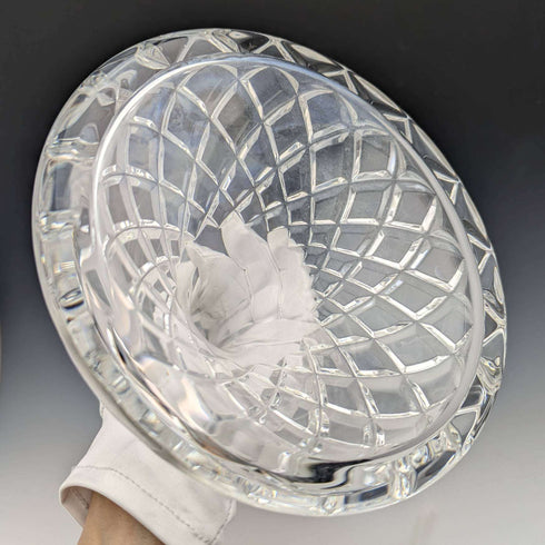 Decantador de barco de cristal tallado con decoración de plata de ley, fabricado en Inglaterra por MAPPIN and WEBB